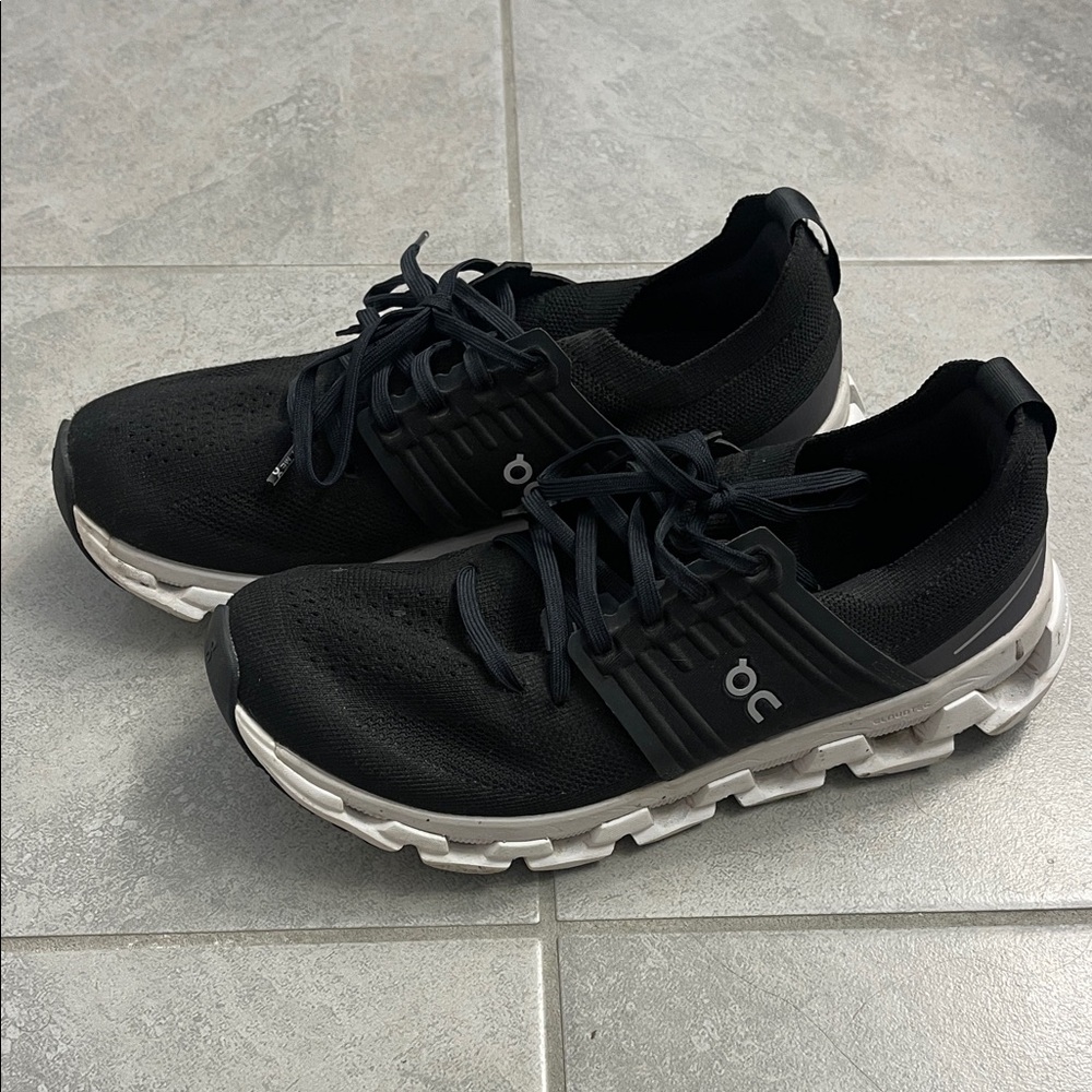On Running Women’s Black and White Athletic Shoes